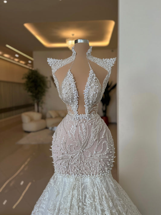 Article Picking Out the Right Dress: What Does Formal Mean for a Wedding? - Minna