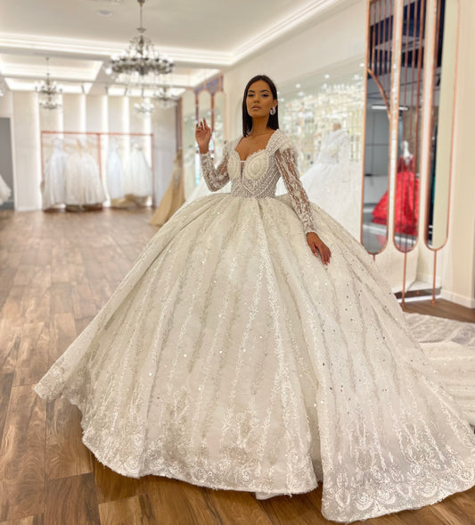 BRIDE’S GUIDE FOR THAT PERFECT WEDDING DRESS