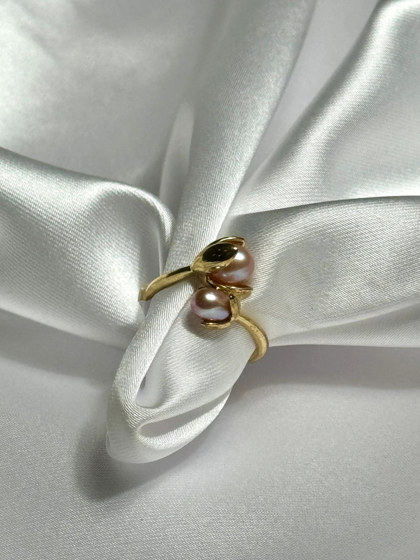 Tulip Pearly Ring
