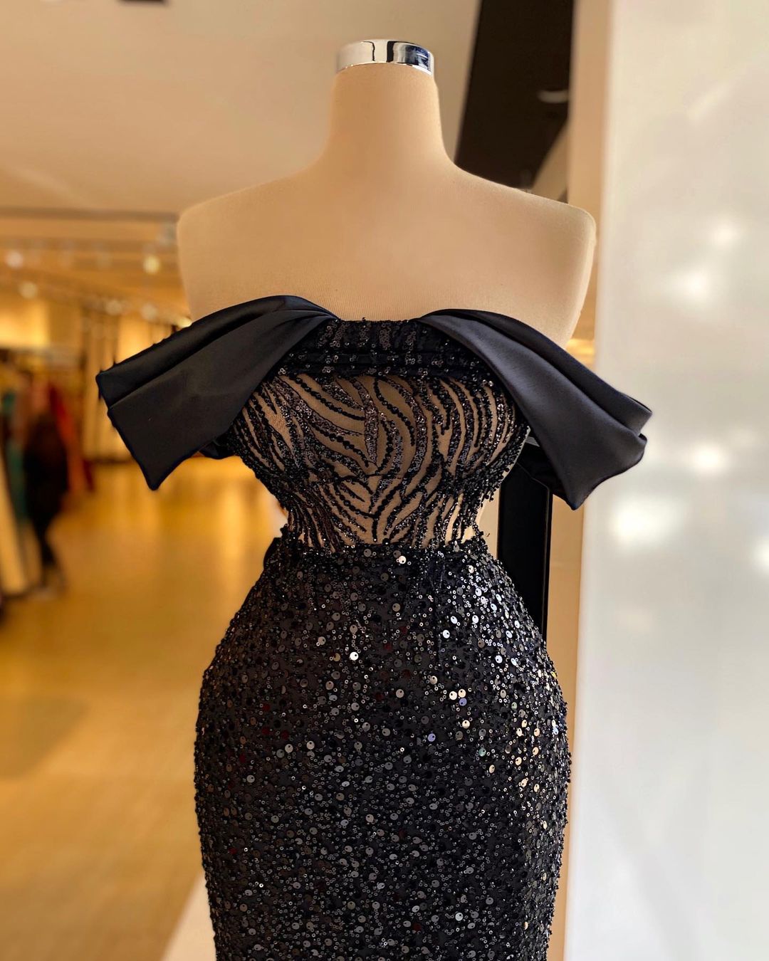Black Unique Dress - Minna Fashion