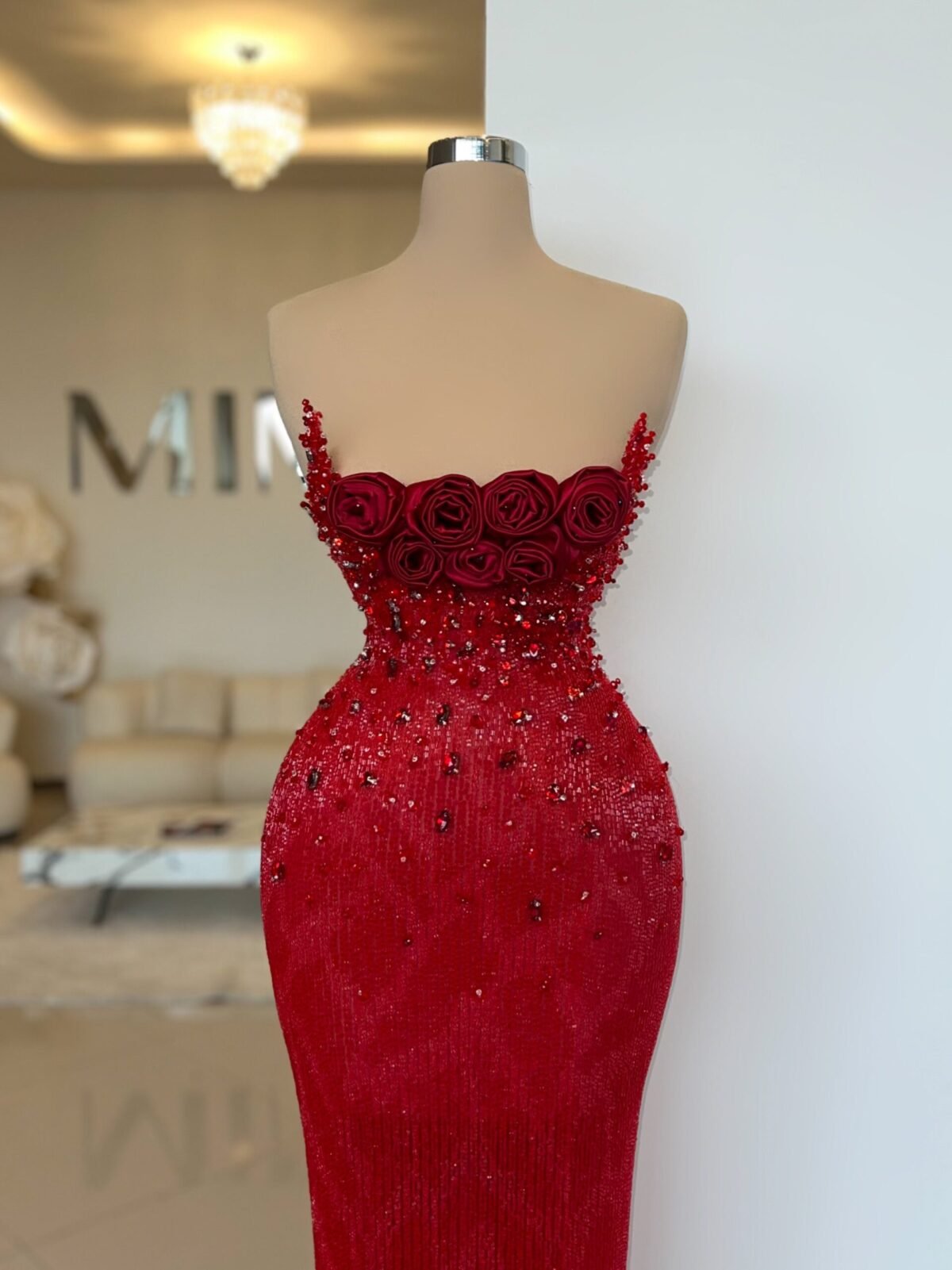 8D7A5AA5 F31F 43B5 BB13 6B6C7F3D4C81 scaled haute couture dress