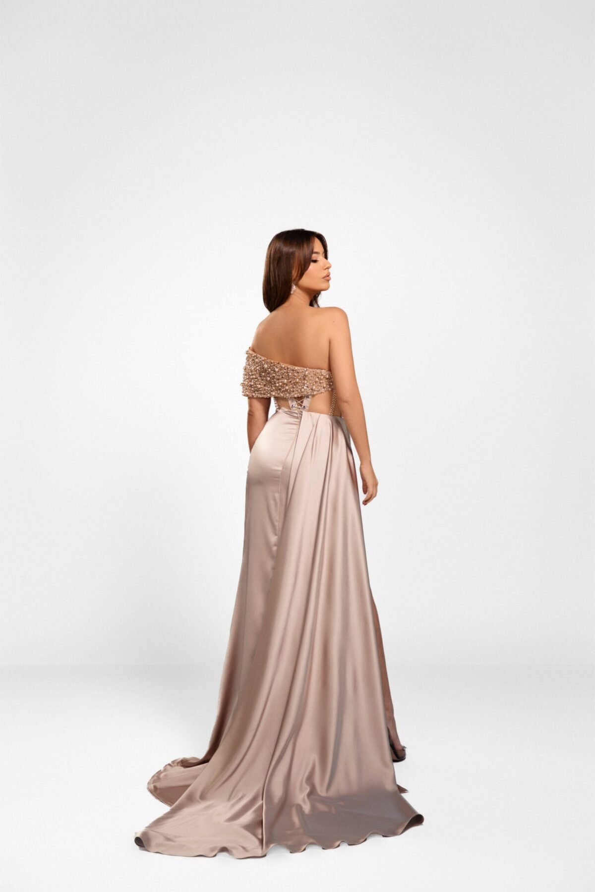 ALMA 24098 11 scaled haute couture dress